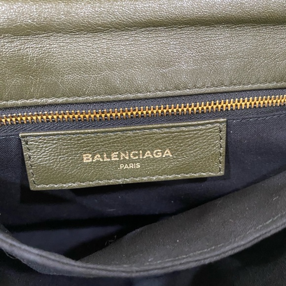 Balenciaga Metallic Classic Edge Envelope Bag - Picture 9 of 10